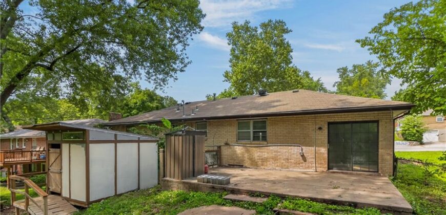 6617 NE 49th Terrace, Kansas City, MO 64119