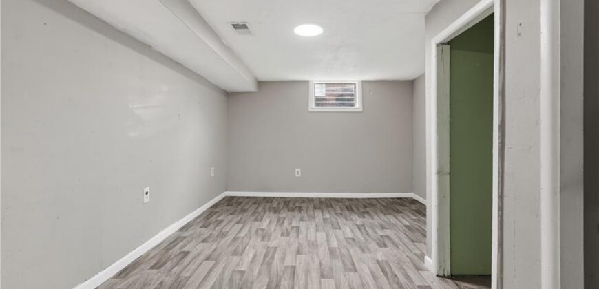 6617 NE 49th Terrace, Kansas City, MO 64119