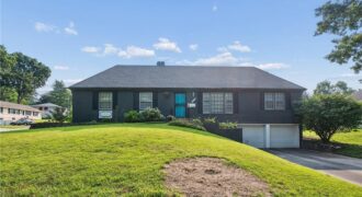 4835 NE Sherwood Drive, Kansas City, MO 64119