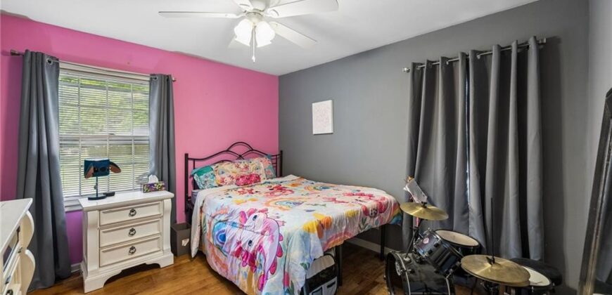 4835 NE Sherwood Drive, Kansas City, MO 64119