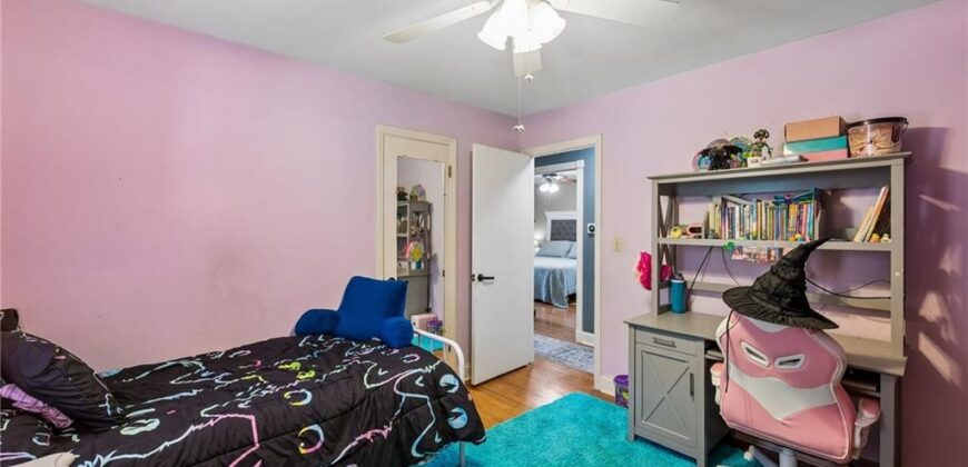 4835 NE Sherwood Drive, Kansas City, MO 64119