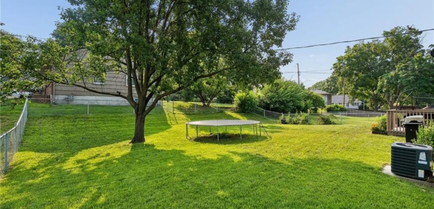 4835 NE Sherwood Drive, Kansas City, MO 64119