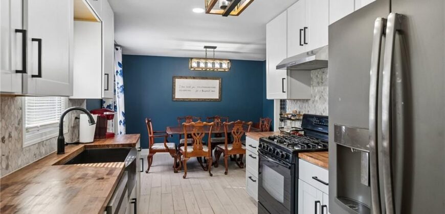 4835 NE Sherwood Drive, Kansas City, MO 64119