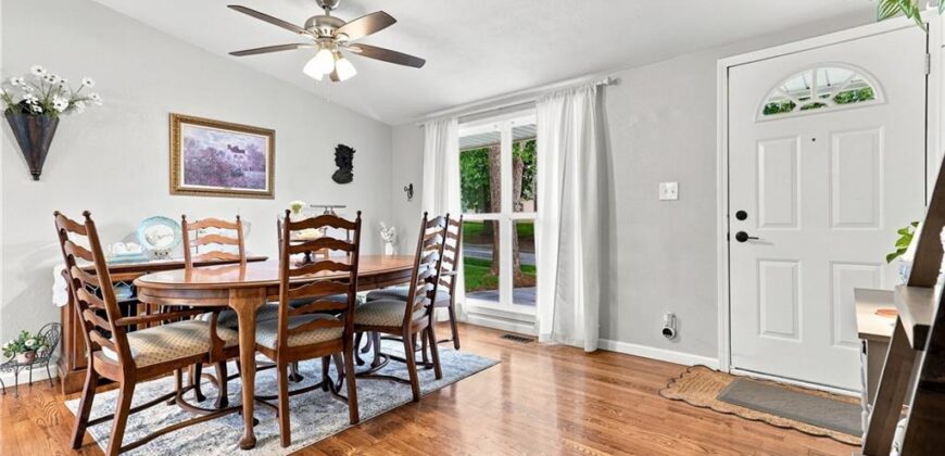 1044 HIGHLAND Drive, Liberty, MO 64068