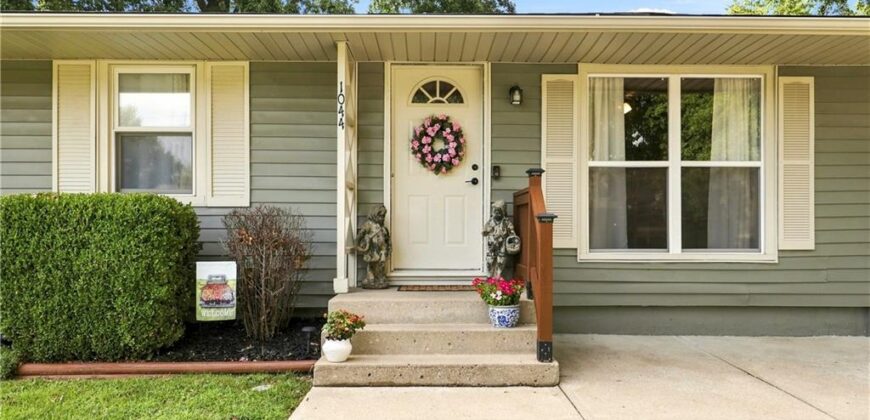 1044 HIGHLAND Drive, Liberty, MO 64068