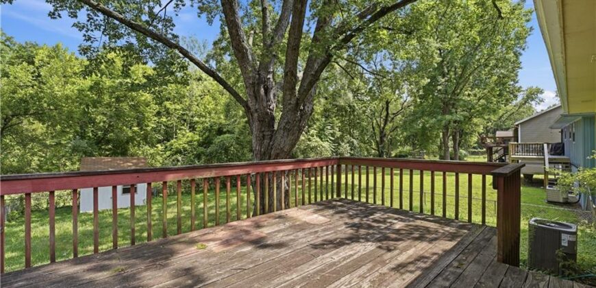 6493 Delta Avenue, Kansas City, MO 64151