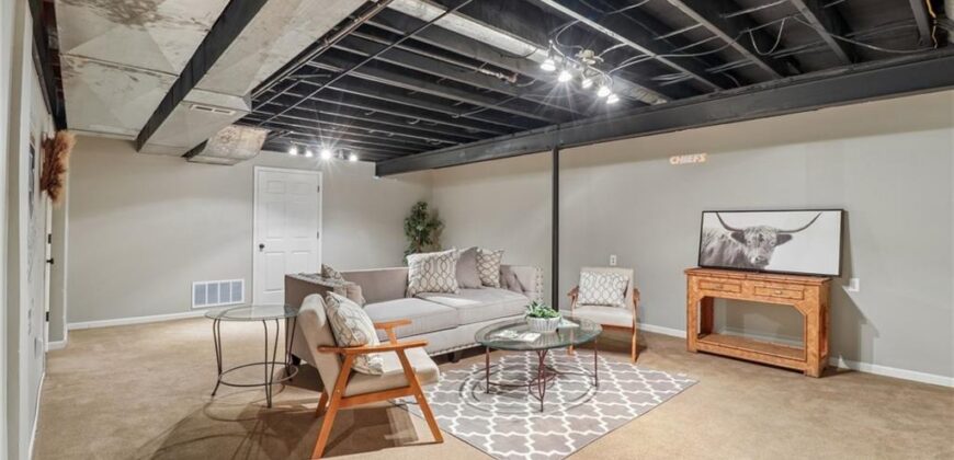 5115 NW 66th Terrace, Kansas City, MO 64151