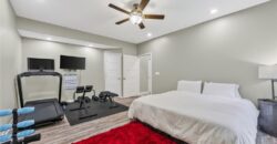 6388 NW Sioux Drive, Parkville, MO 64152