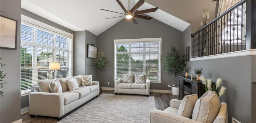 6388 NW Sioux Drive, Parkville, MO 64152