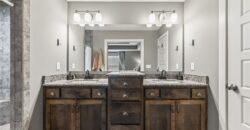 6388 NW Sioux Drive, Parkville, MO 64152