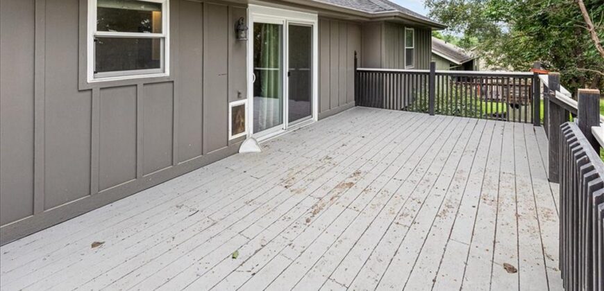 8209 NW 79th Terrace, Kansas City, MO 64152