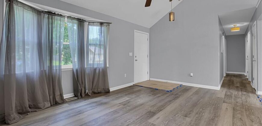8209 NW 79th Terrace, Kansas City, MO 64152