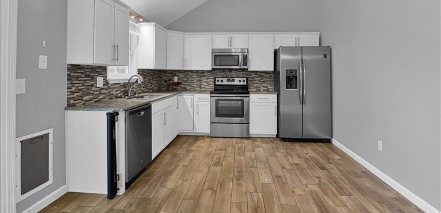 8209 NW 79th Terrace, Kansas City, MO 64152