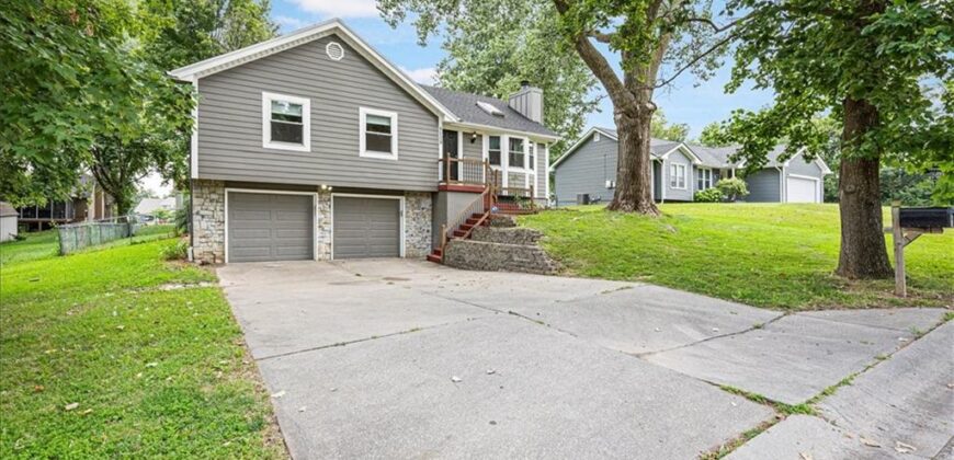 8209 NW 79th Terrace, Kansas City, MO 64152
