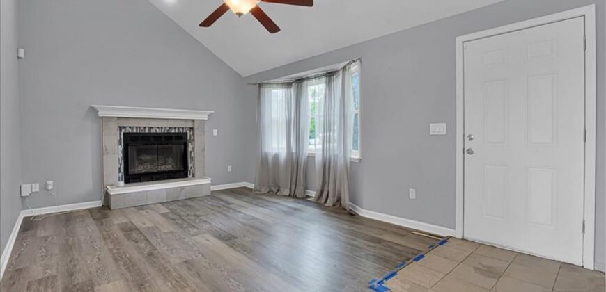 8209 NW 79th Terrace, Kansas City, MO 64152