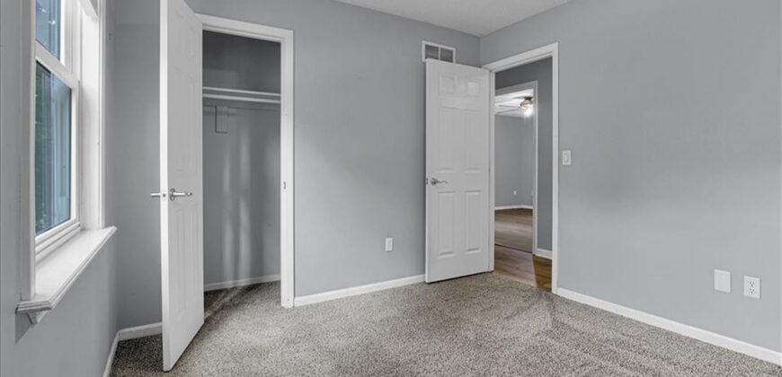 8209 NW 79th Terrace, Kansas City, MO 64152