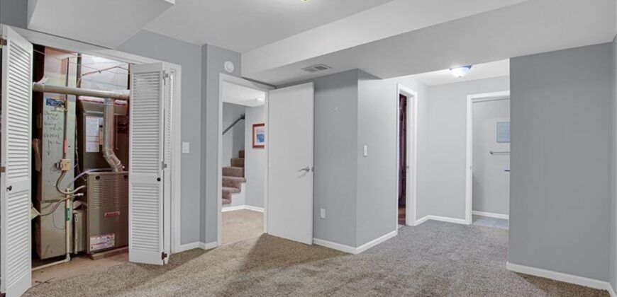 8209 NW 79th Terrace, Kansas City, MO 64152