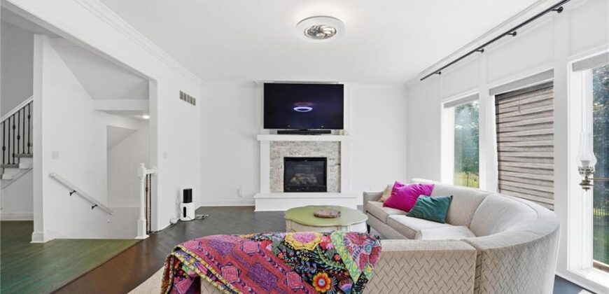 8808 N Oxford Avenue, Kansas City, MO 64157