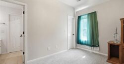 8808 N Oxford Avenue, Kansas City, MO 64157