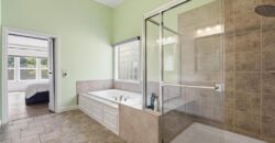 8808 N Oxford Avenue, Kansas City, MO 64157