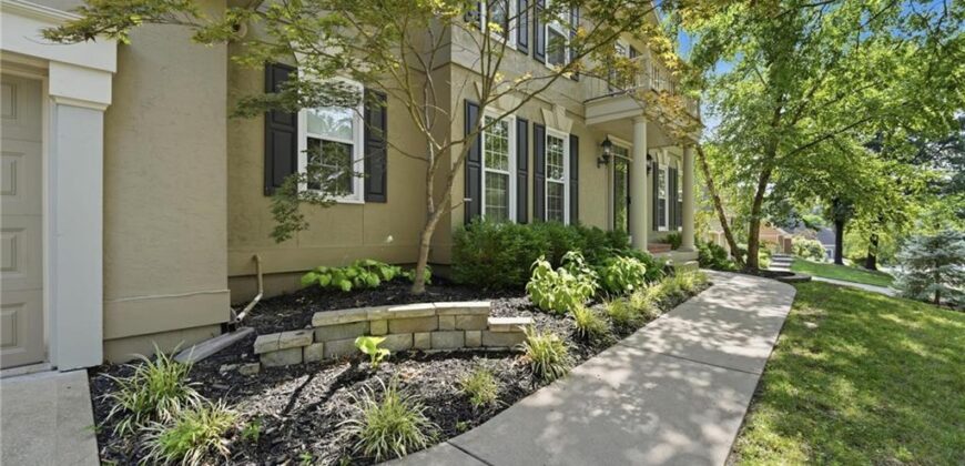 5303 NW 60th Terrace, Kansas City, MO 64151