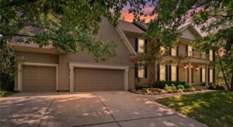 5303 NW 60th Terrace, Kansas City, MO 64151
