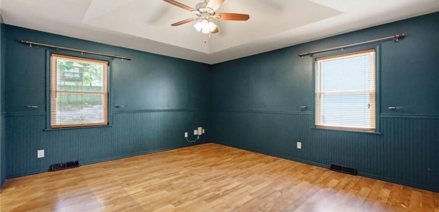 5519 NW Verlin Drive, Kansas City, MO 64152