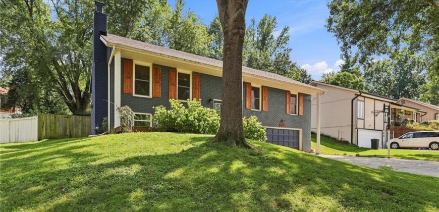 5519 NW Verlin Drive, Kansas City, MO 64152
