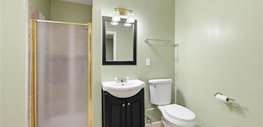 5519 NW Verlin Drive, Kansas City, MO 64152