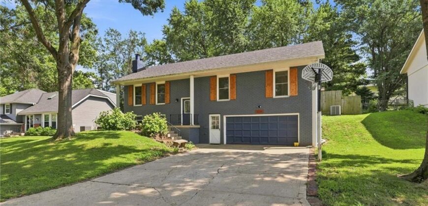 5519 NW Verlin Drive, Kansas City, MO 64152