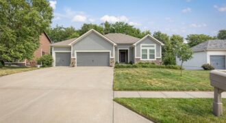 408 Lee Drive, Kearney, MO 64060