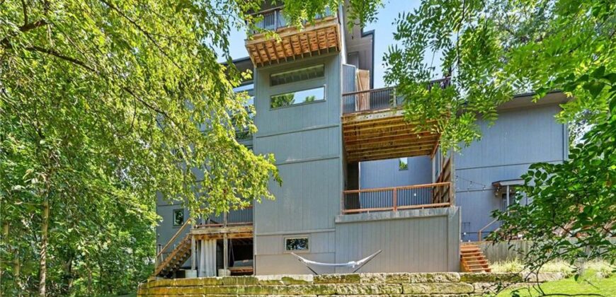 4718 N Mulberry Court, Kansas City, MO 64116