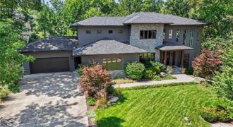 4718 N Mulberry Court, Kansas City, MO 64116