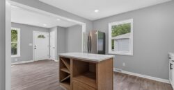 9310 NW 68th Street, Parkville, MO 64152