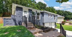 9310 NW 68th Street, Parkville, MO 64152