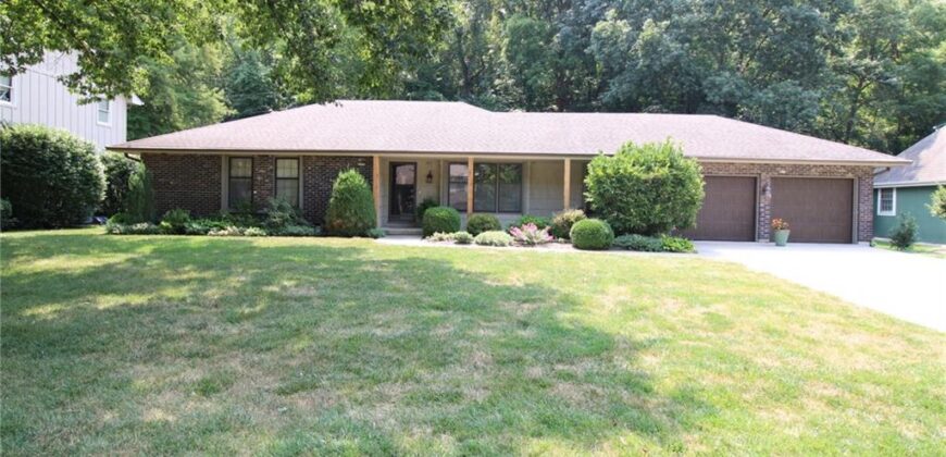 103 NW 59TH Place, Gladstone, MO 64118