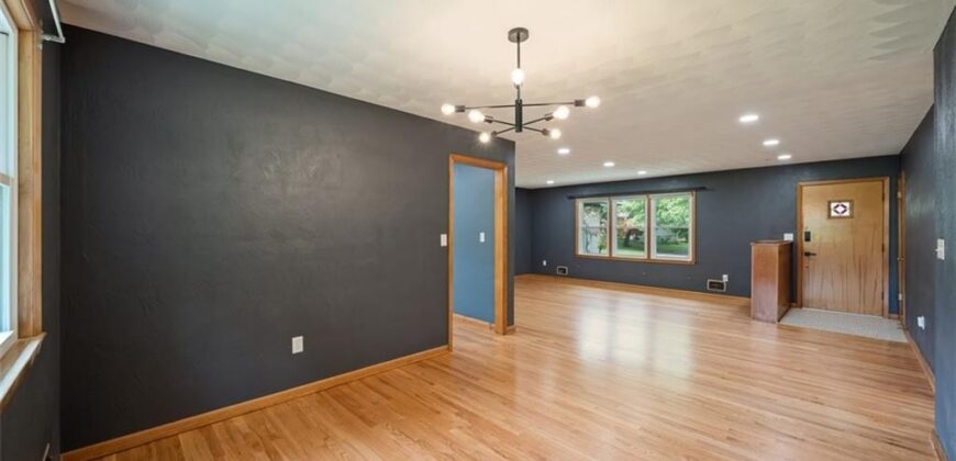 1601 NE 77th Street, Kansas City, MO 64118