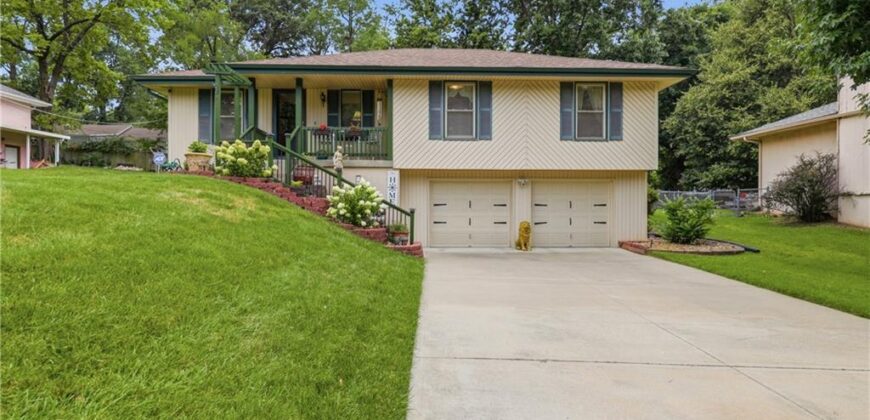 4680 N OLIVE Street, Kansas City, MO 64116