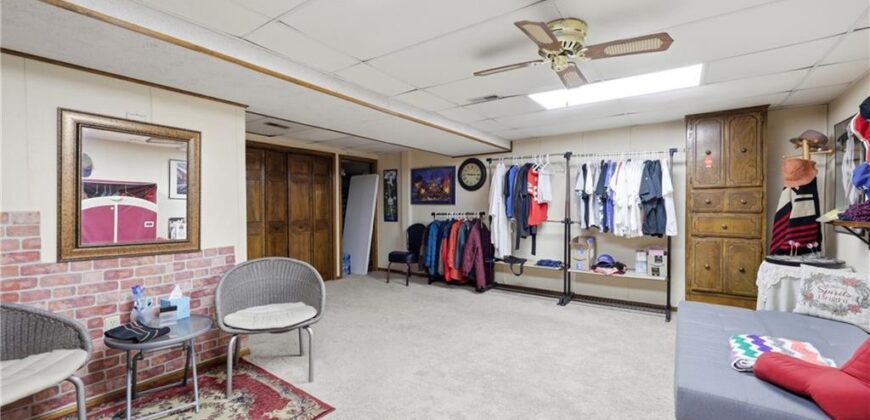 4680 N OLIVE Street, Kansas City, MO 64116