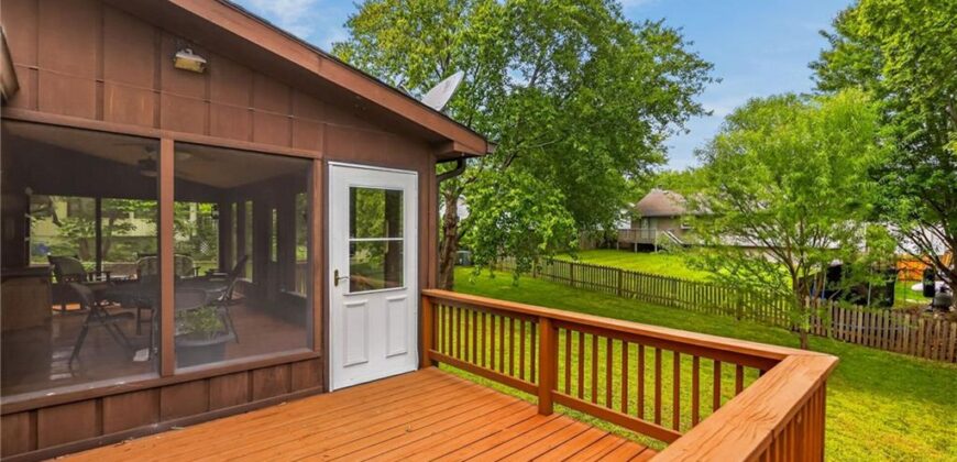 1120 NE 82nd Street, Kansas City, MO 64118