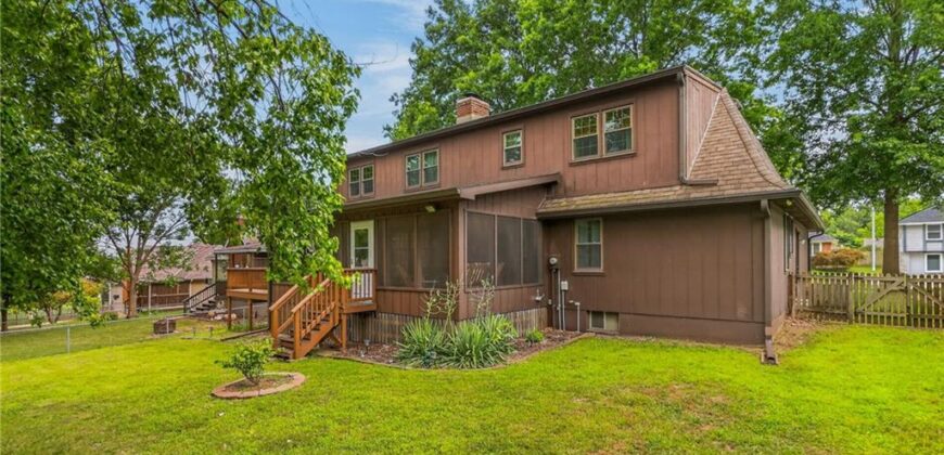 1120 NE 82nd Street, Kansas City, MO 64118