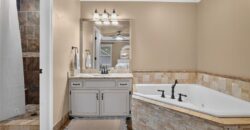 10307 NW 85th Court, Kansas City, MO 64153