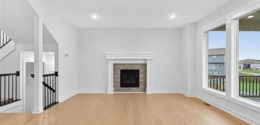 6619 NW 105th Court, Kansas City, MO 64154