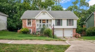 8016 N Garfield Avenue, Kansas City, MO 64118