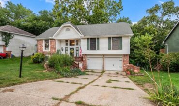 8016 N Garfield Avenue, Kansas City, MO 64118