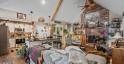 8016 N Garfield Avenue, Kansas City, MO 64118
