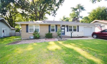 5238 N Wayne Avenue, Kansas City, MO 64118