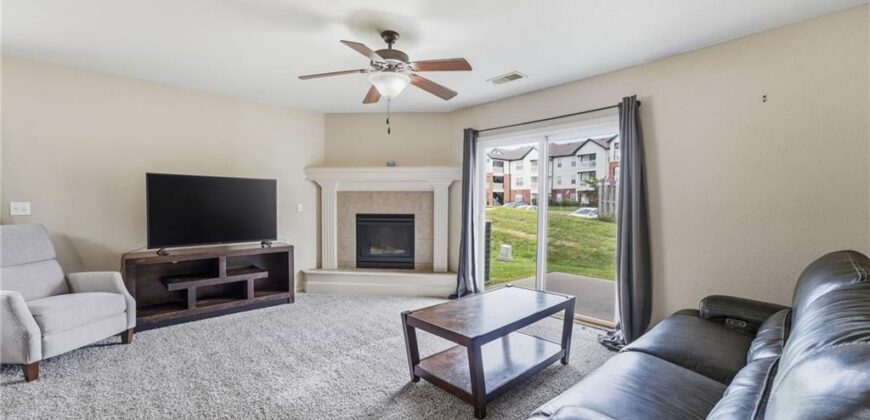 9335 N Main Street, Kansas City, MO 64155