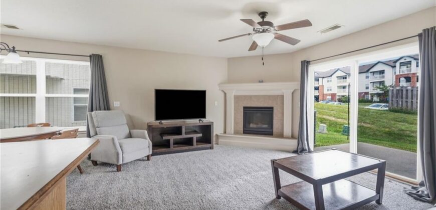 9335 N Main Street, Kansas City, MO 64155