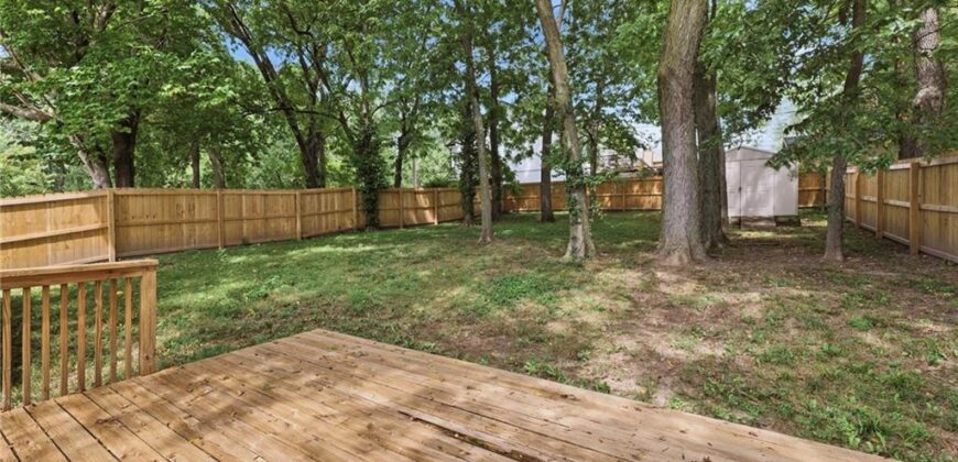 1706 NW 63rd Terrace, Kansas City, MO 64118